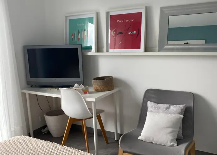 Ama Lur Gasthof Hasparren